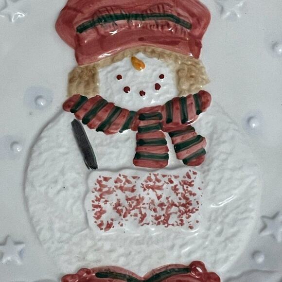 Pair of Snowfolk Snowman Plates - Picture 5 of 5